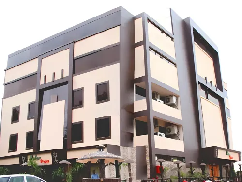 Palm Tree Hotel & Restaurant Hotels in Aligarh