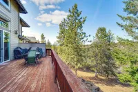 Pool & Hot Tub Access! Running Y Retreat w/ Deck