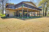 Spacious Vacation Rental Home on Eufaula Lake! - Wifi