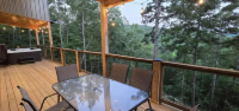 Treehouse Valley Fairfield Bay