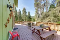 Remodeled Crestline Retreat Walk to Lake Gregory! - Balcony