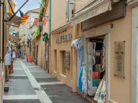 Beachside Bliss in Gassin -  Holiday Villas