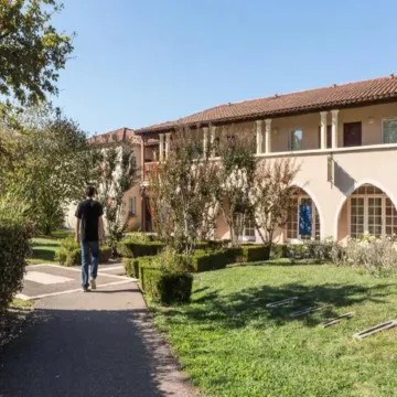 Apartment in Lougratte near Scenic Lake