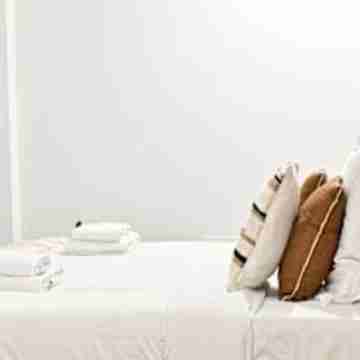 New flat with AC Porte Maillot/Arc de Triomphe Rooms