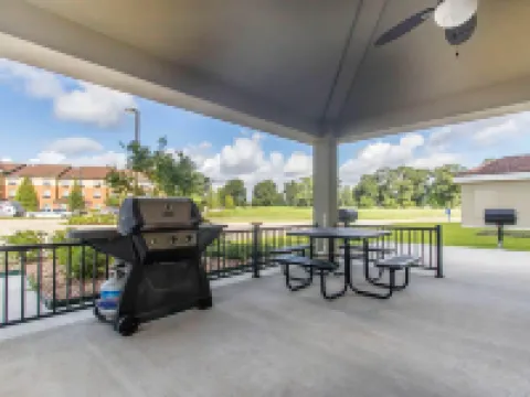 Suburban Studios Donaldsonville - Gonzales Hotels in Donaldsonville