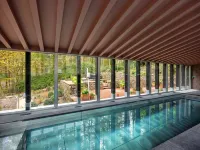 Historic Retreat in Peak District by River Dane - Pools