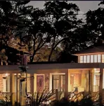 Tropical, Private, Downtown