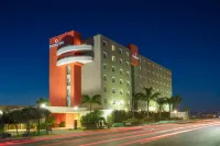 Fiesta Inn Tijuana Otay Aeropuerto - ที่มีบาร์