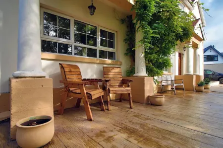 Build Your Memories Hot Tub Garden Sleeps 14 or 16 Отели в г. Порткол