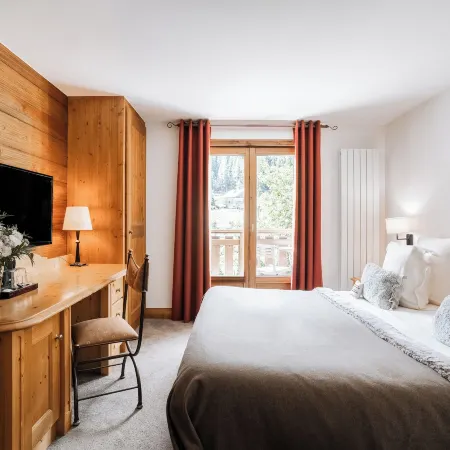La Maison Hôtel les Peupliers