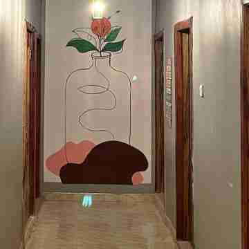 1 Bedroom House Sleeps 2 - Free Parking - WiFi Others