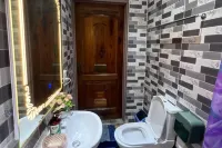 5 بد روم هاوس سليبس 12 -بالكوني -هايرد سيكوريتي فنادق في Dangme West