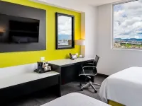 Holiday Inn Express & Suites PUEBLA ANGELOPOLIS by IHG Hotels near Angelopolis