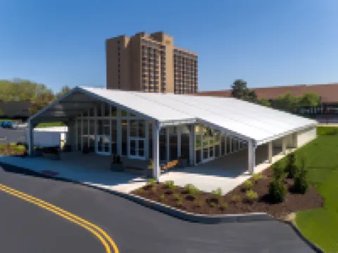 DoubleTree by Hilton Hotel St. Louis - Chesterfield Hotels in Chesterfield