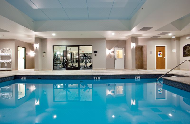 Holiday Inn Express & Suites Newport News by IHG photo 3