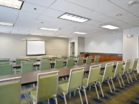 Holiday Inn Express & Suites VERMILLION by IHG Hotels in Clay County