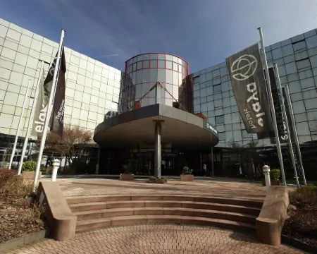 elaya Hotel frankfurt oberursel, Trademark Collection by Wyndham Hotels near Bonames
