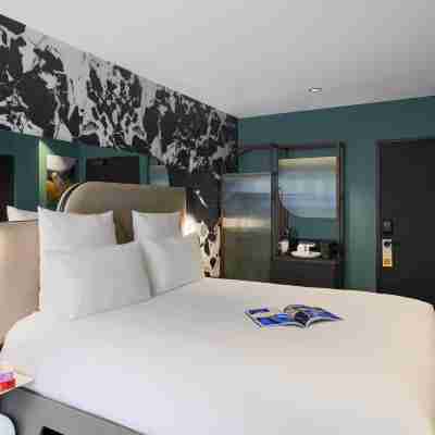 TRIBE Paris La Défense Esplanade Rooms