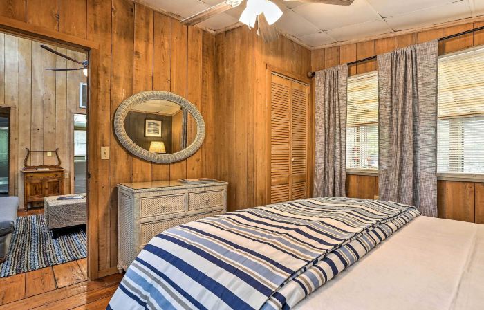 Cozy Hatteras Island Abode ~ 1 Mi to Frisco Beach!