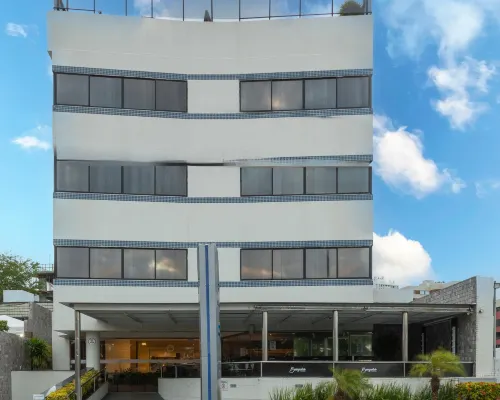 Atlântico Praia Hotel โรงแรมในโจเอาเปสโซอา