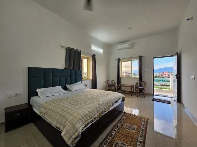 Hotel YesWell Hotels near Dehradun Airport