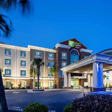 Holiday Inn Express & Suites FLORENCE I-95 @ HWY 327 by IHG
