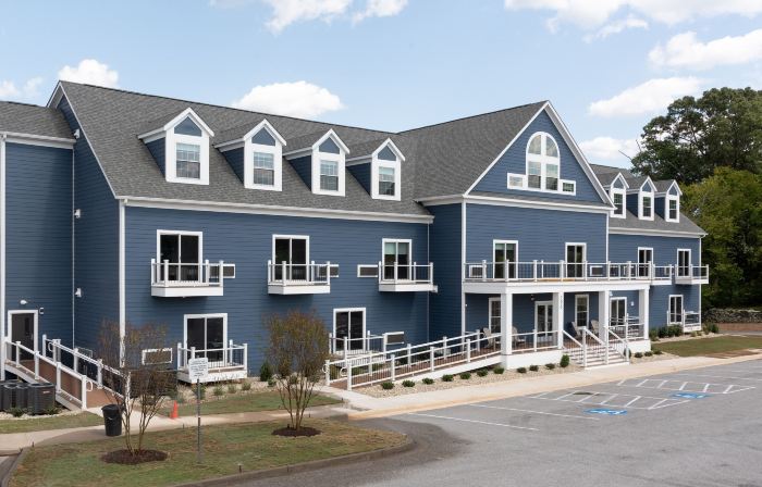 Boardwalk Hotel on Lake Anna by Kasa