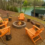 Scenic Lake View and Kayak Access - Breathtaking Lakeside Haven Hotel a Mountain Creek