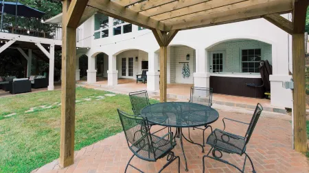 Hummingbird Home by AvantStay Hot Tub Sauna Отели в г. Фолстаун