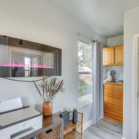 2 Mi to Dtwn Atascadero! Cozy Cottage w/ Yard
