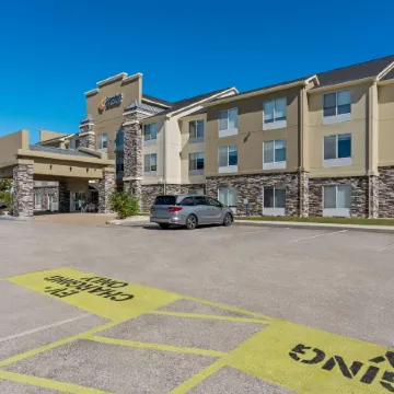 Comfort Inn & Suites