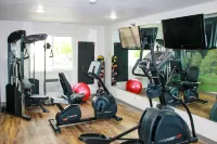 Clarion Pointe Bettendorf - Quad Cities - Gym