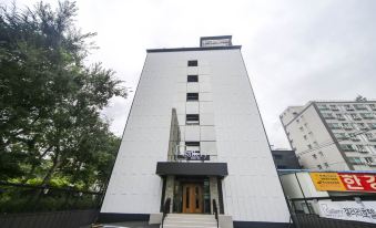Pohang Jukdo Gallery Hotel