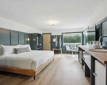 Lakelyn Lodge Hotels in Paupack Township