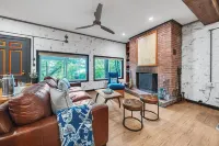 Peaceful Lakefront Getaway On Cayuga Lake 4 Bedroom Cottage