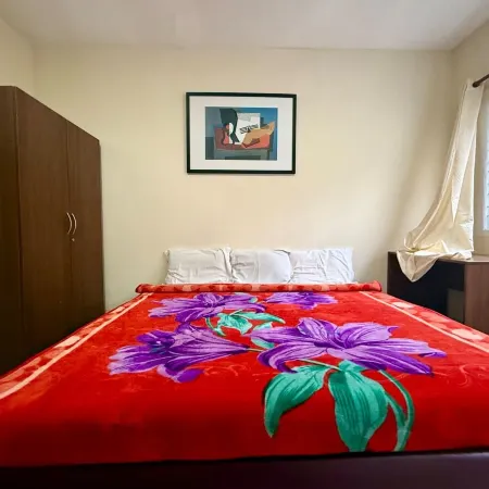 Nilgiris Inn