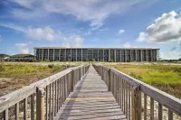 Dauphin Island Top-Floor Condo w/ Resort Perks! - Apartments