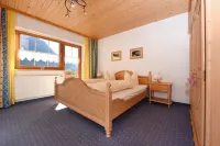 Valbella, Mormenta Ganda Hotels near Versettlabahn I
