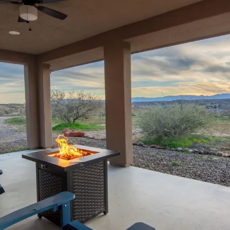 Private Sedona Stay • 2 Suites • Pool • Sauna • Hot Tubs