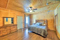 Woodsy Mountain Cabin 2 Mi to Angel Fire Resort! - Wifi