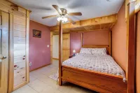 Romantic Afton Escape w/ Fire Pit & Scenic Views