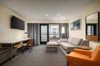 Courtyard Fargo Moorhead, MN Hotels near Fargo Civic Center