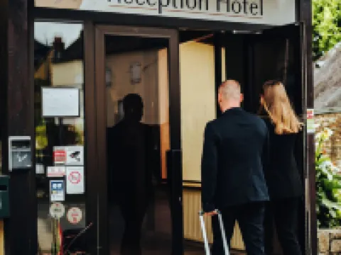 Hôtel la Tour des Anglais Hotéis em Mayenne
