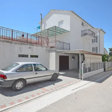 Apartments and Rooms Josipa
