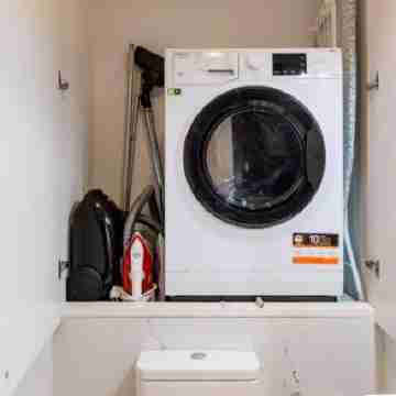 Camões Downtown with Parking Others