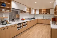 Hyatt House Fresno Campus Pointe - Desayuno