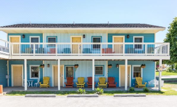 Bridge Inn - Housity
