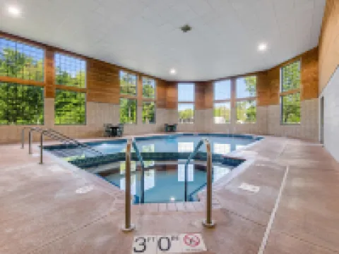 Comfort Inn & Suites Weston - Wausau Hotels in Weston