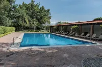 Radisson Hotel Cuernavaca - Family Friendly