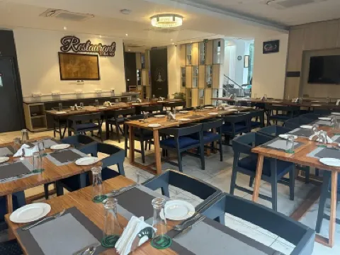 昌岡卡飯店 酒店